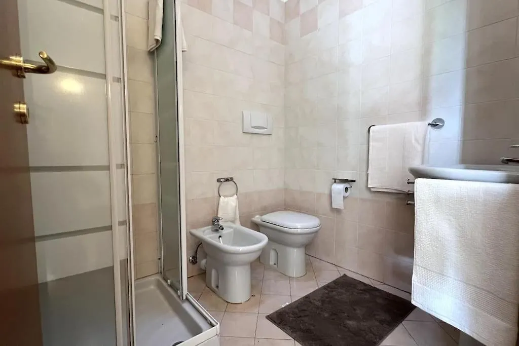 Apartment Eleven Charme&Comfort - Padua Limena 0*,
